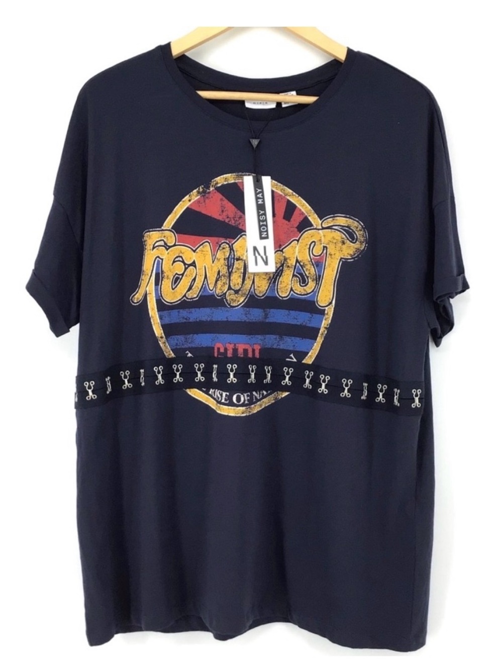 Noisy May Oversized Feminist Sunset Graphic Tee